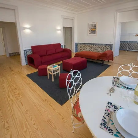 Luxurious Cais Do Sodre - 4 Bedrooms With Amazing View * Lisbon