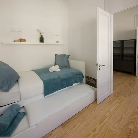 Luxurious Cais Do Sodre - 4 Bedrooms With Amazing View Apartment