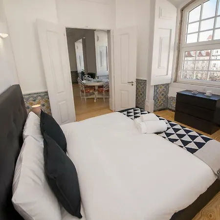 Daire Luxurious Cais Do Sodre - 4 Bedrooms With Amazing View