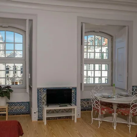 Daire Luxurious Cais Do Sodre - 4 Bedrooms With Amazing View Lisboa