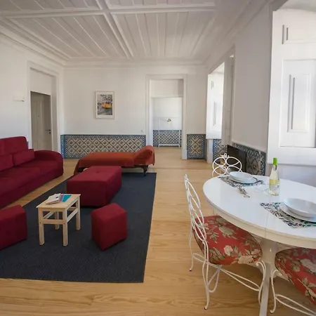 Luxurious Cais Do Sodre - 4 Bedrooms With Amazing View * Lisboa