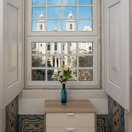 Luxurious Cais Do Sodre - 4 Bedrooms With Amazing View Lisboa